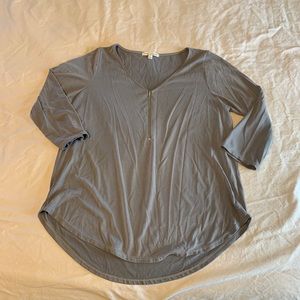 Women’s 3/4 sleeve top
